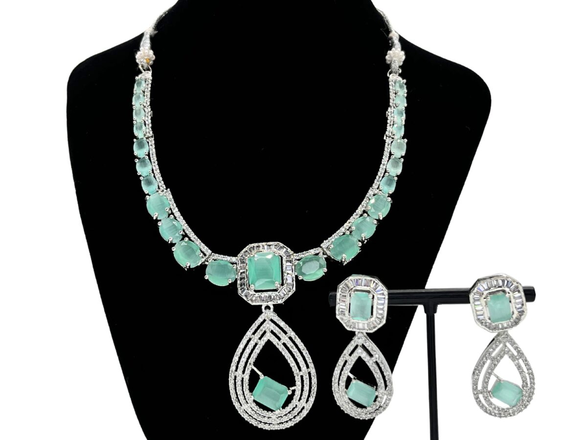 SOL JEWELLERY SET